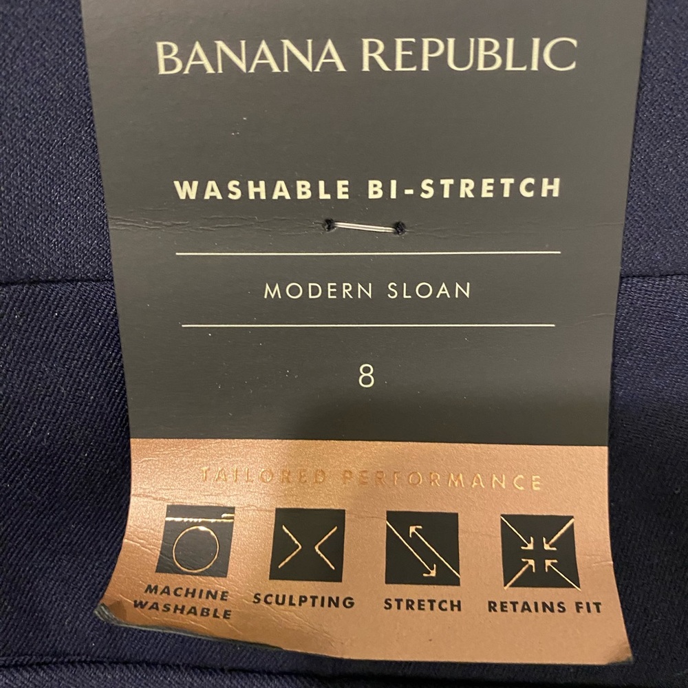 Banana Republic sloan navy ankle pant bio stretch. new with tags.